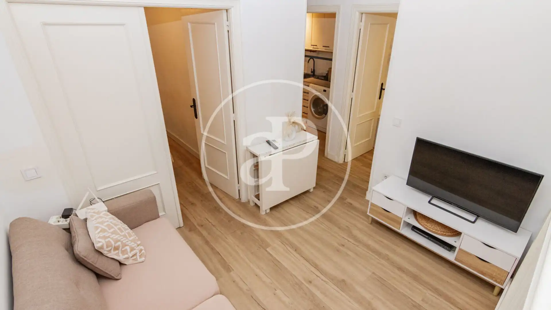 Living room of Flat for sale in  Madrid Capital  with Air Conditioner, Heating and Terrace