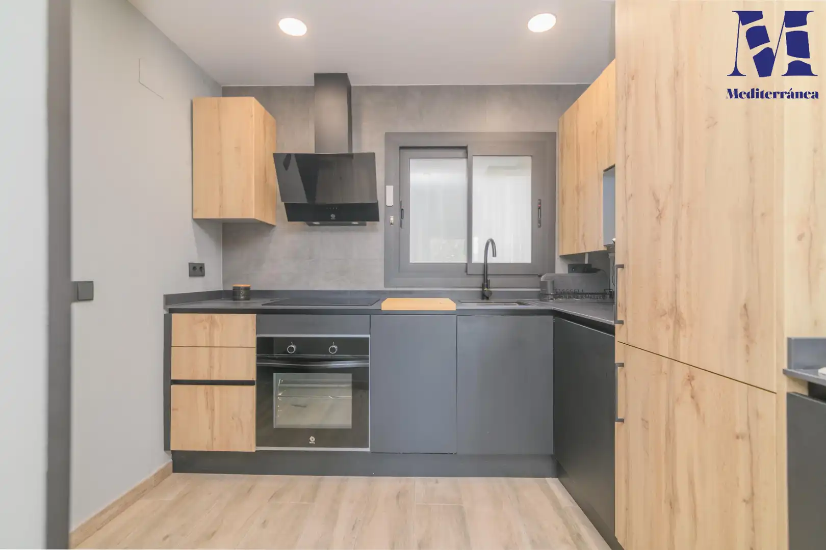 Cuina de Apartament en venda en Castelldefels amb Aire condicionat, Calefacció i Terrassa