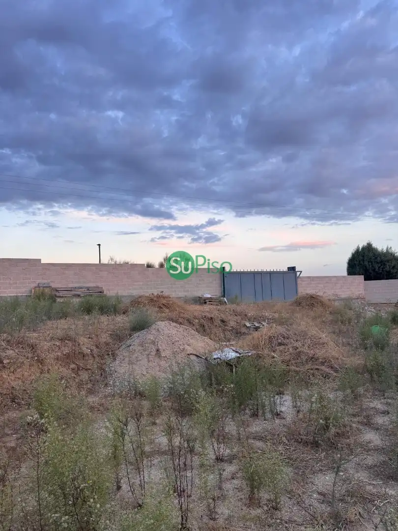 Residencial en venta en Avenida Tocecantos-Madrid I, Cedillo del Condado