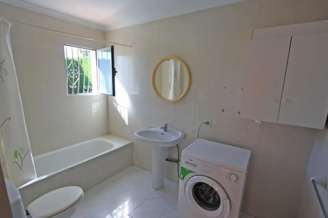 Bathroom of Houses for sale in Dénia  with Air Conditioner, Heating and Private garden