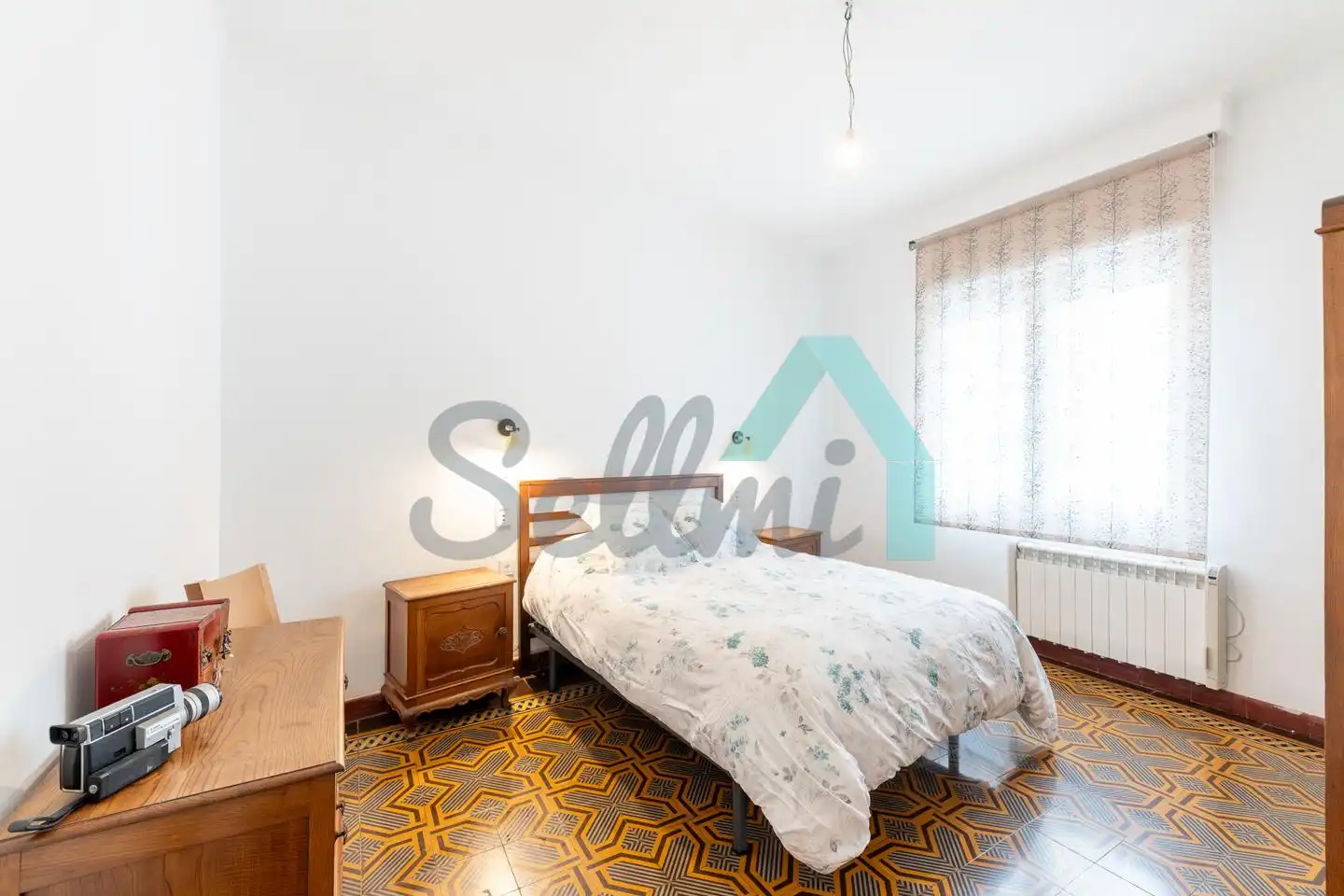 Bedroom of Flat for rent in Gijón   with Heating, Terrace and Furnished