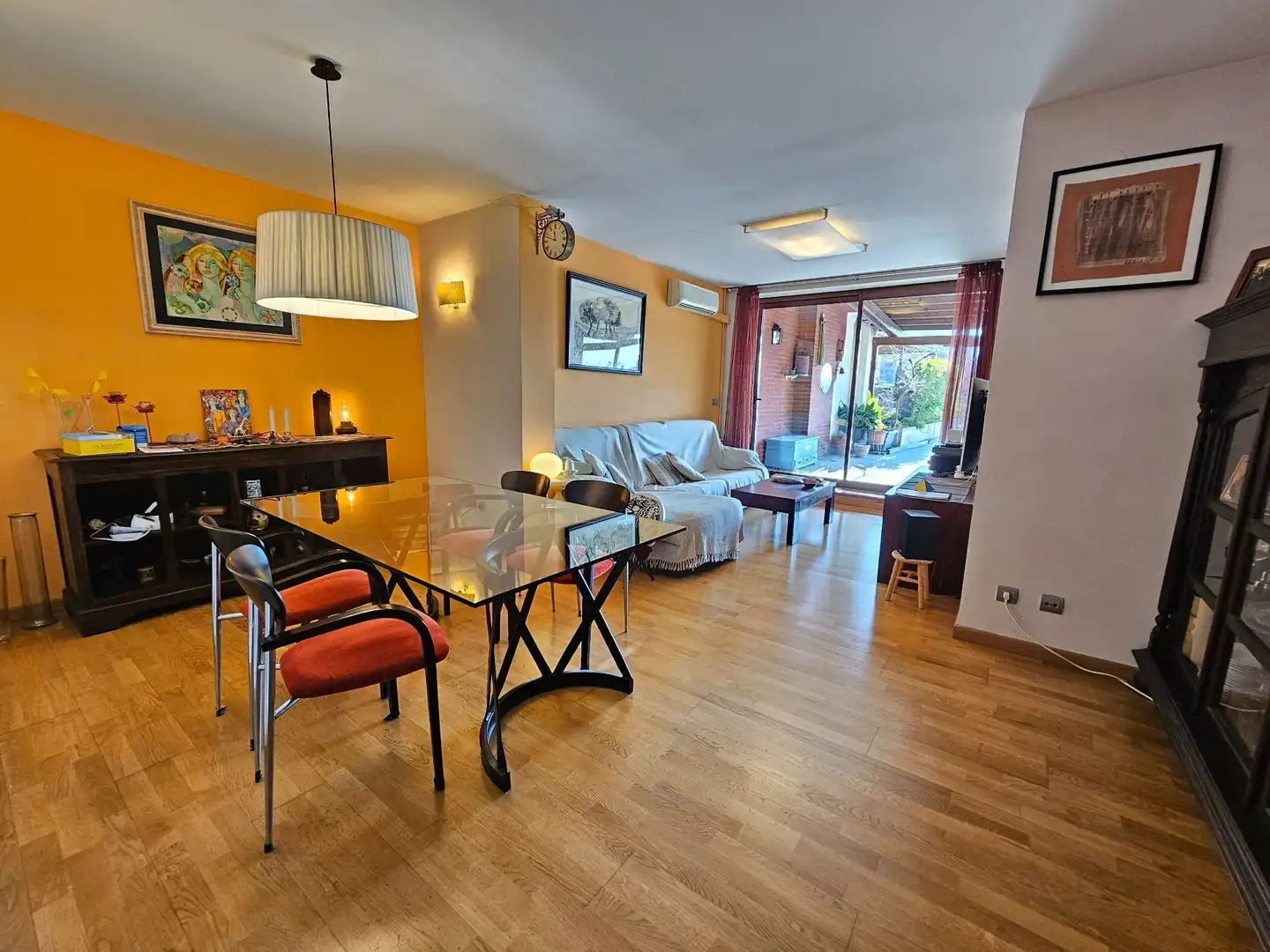 Living room of Attic for sale in Sant Just Desvern  with Air Conditioner, Heating and Terrace