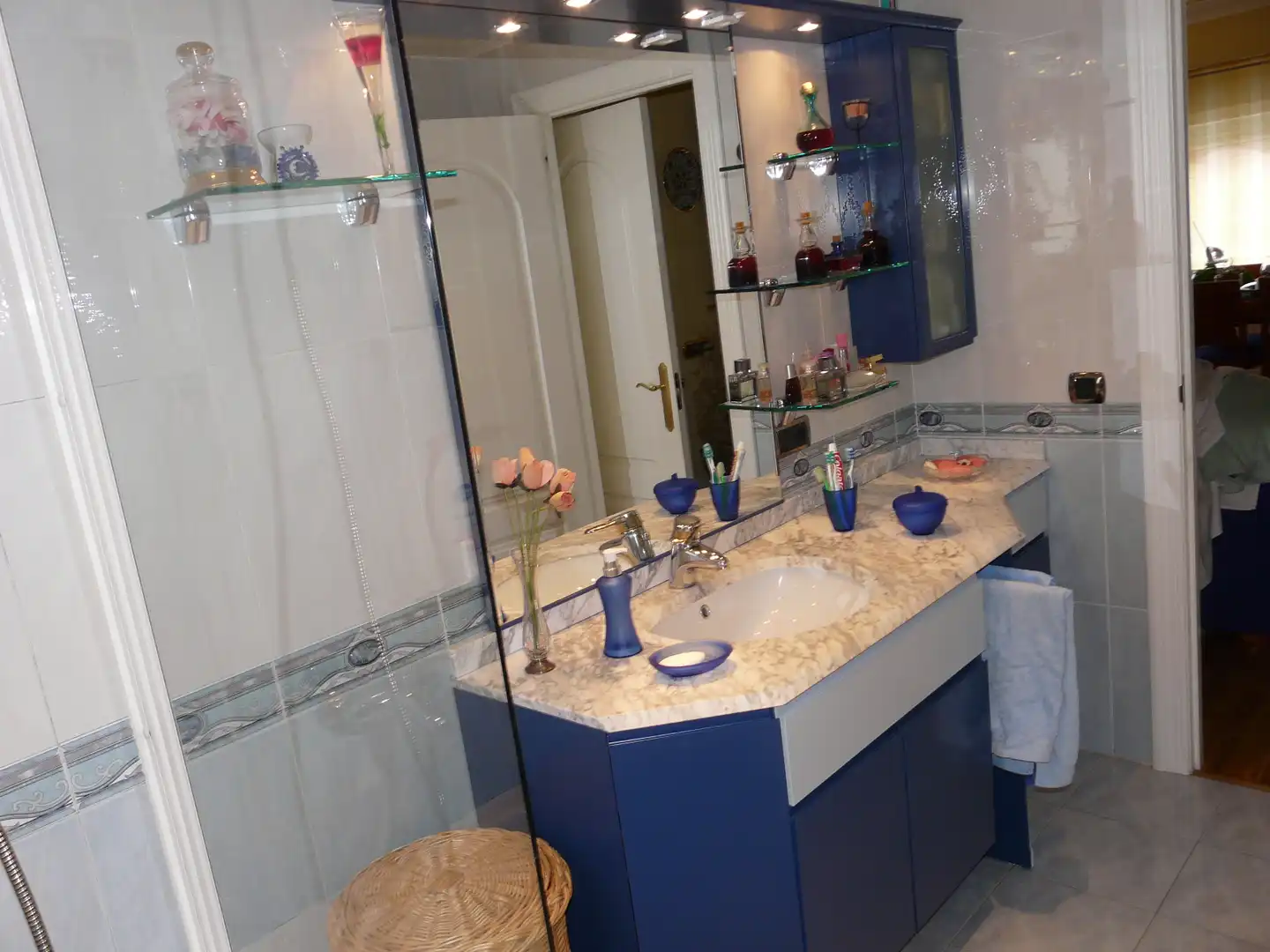 Badezimmer von Wohnung zum Verkauf in Santa Marta de Tormes mit Heizung, Parkett und Möbliert