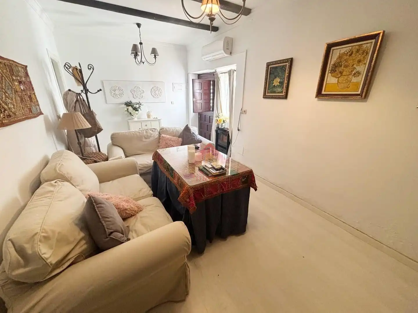 Living room of Ground floor for sale in Ronda  with Air Conditioner, Parquet flooring and Furnished