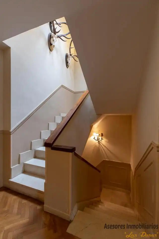Einfamilien-Reihenhaus zum Verkauf in Madrid mit Klimaanlage, Heizung und Privatgarten