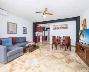 Sala d'estar de Pis en venda en Málaga Capital amb Aire condicionat