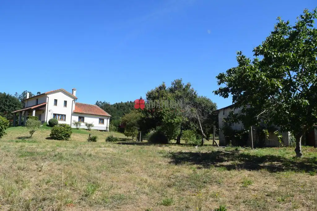 Casa o xalet en venda a Chantada, A Baña