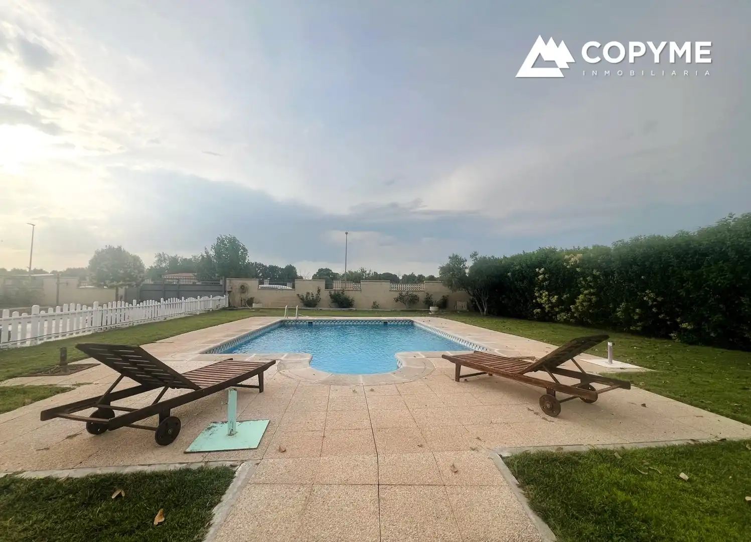 Piscina de Casa o chalet en venta en Novés con Aire acondicionado, Calefacción y Jardín privado