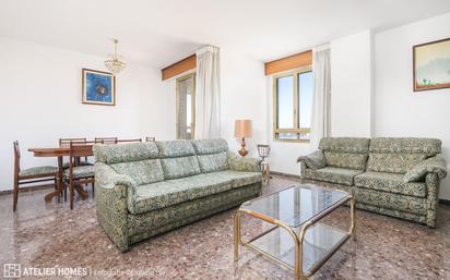 Living room of Flat for sale in  Zaragoza Capital  with Heating, Private garden and Terrace