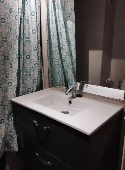 Baño de Piso de alquiler en Málaga con Aire acondicionado, Amueblado y Lavadora