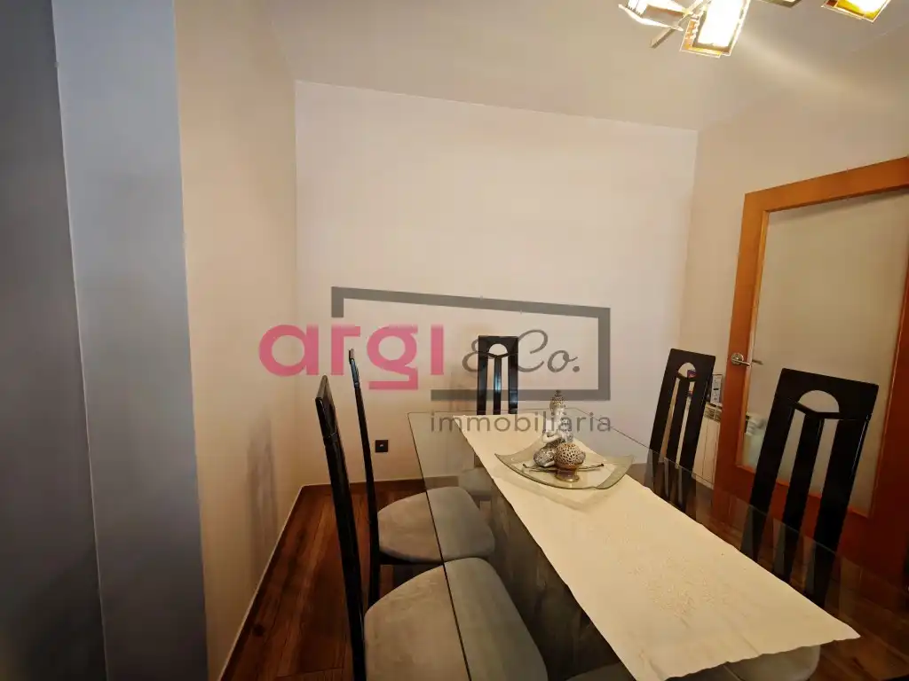 Comedor de Ático en venta en Viladecans con Terraza y Balcón