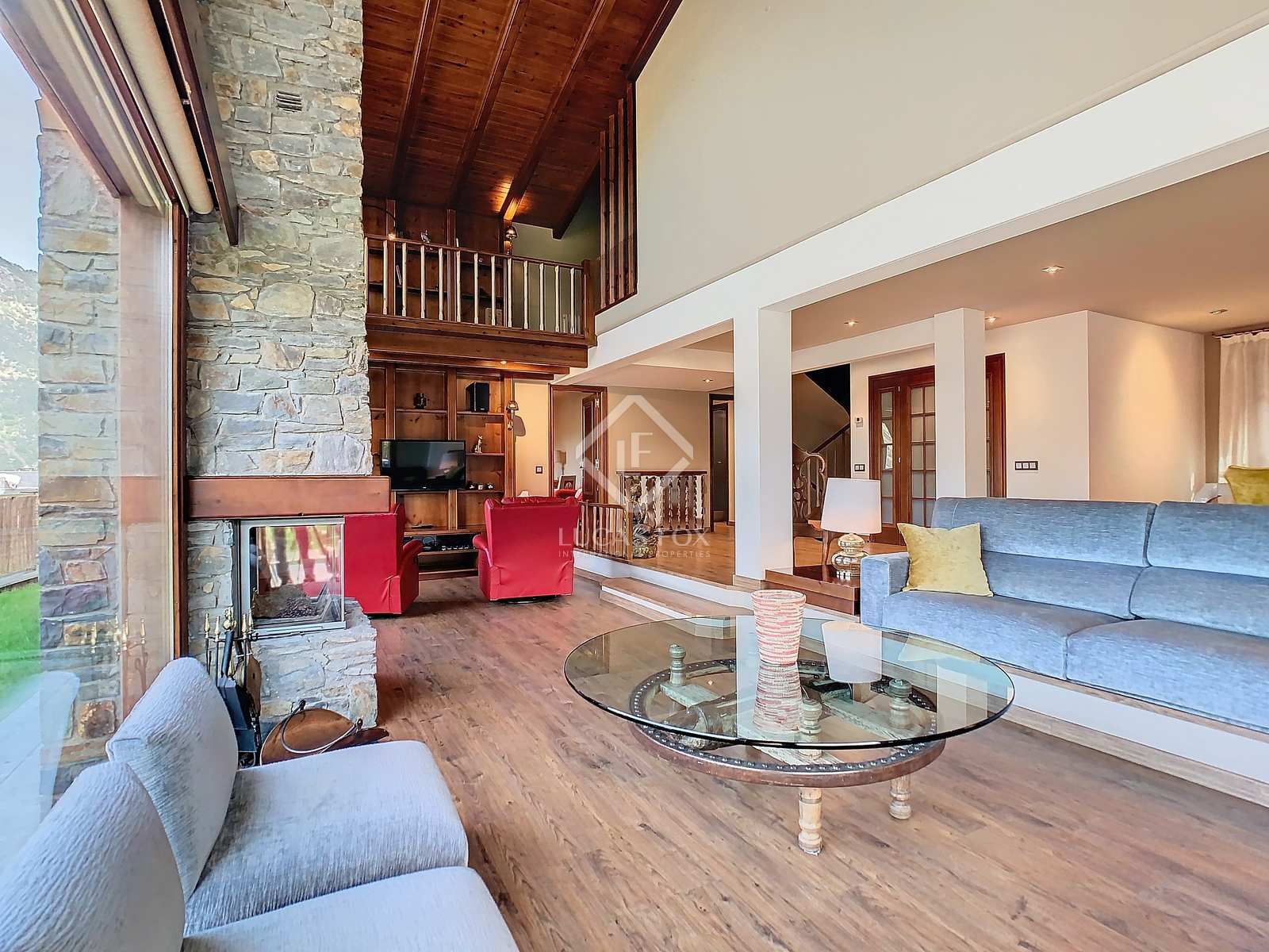 Sala de estar de Casa o chalet en venta en Escaldes – Engordany con Aire acondicionado, Calefacción y Jardín privado