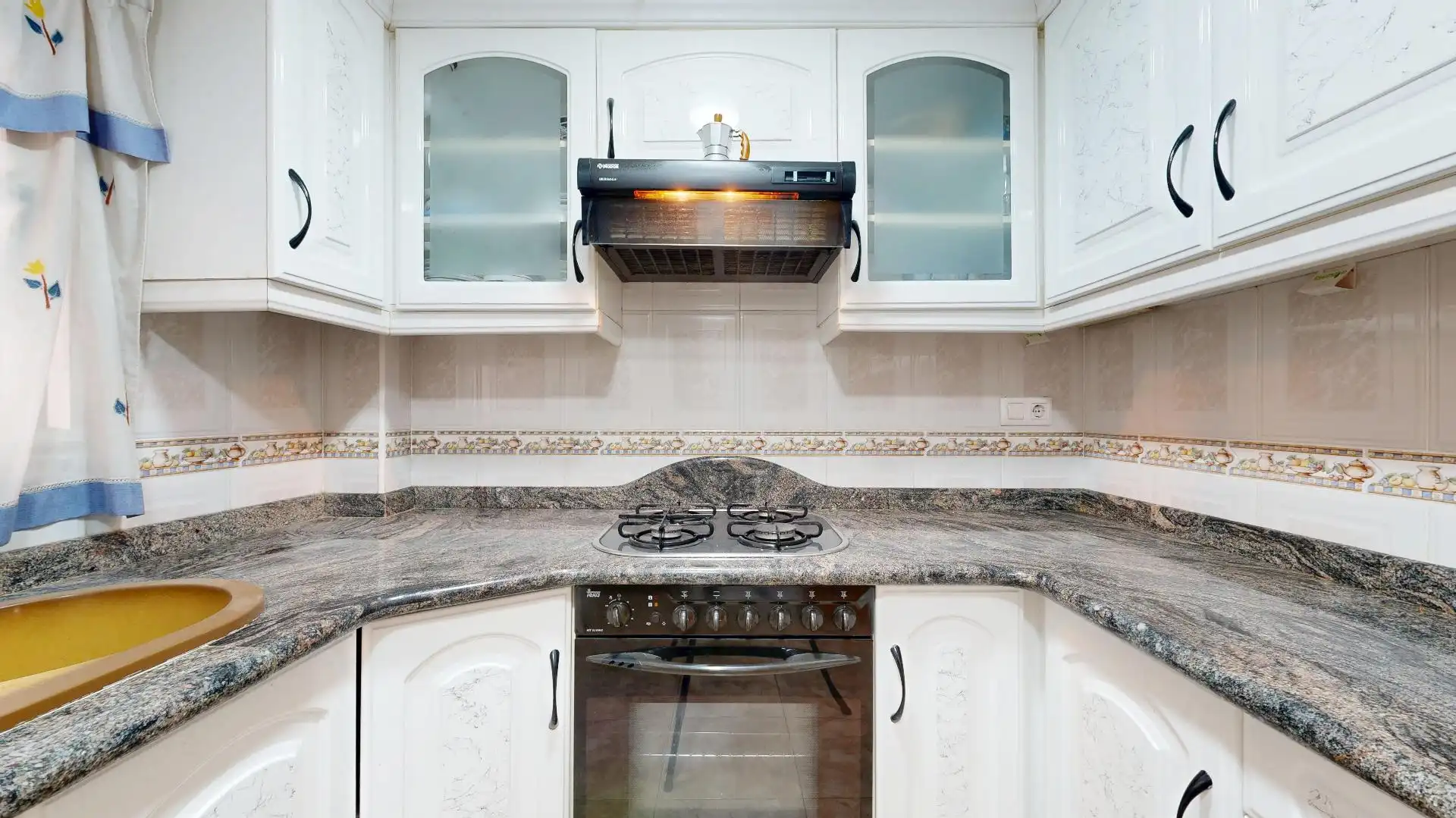 Kitchen of Flat for sale in Alaquàs