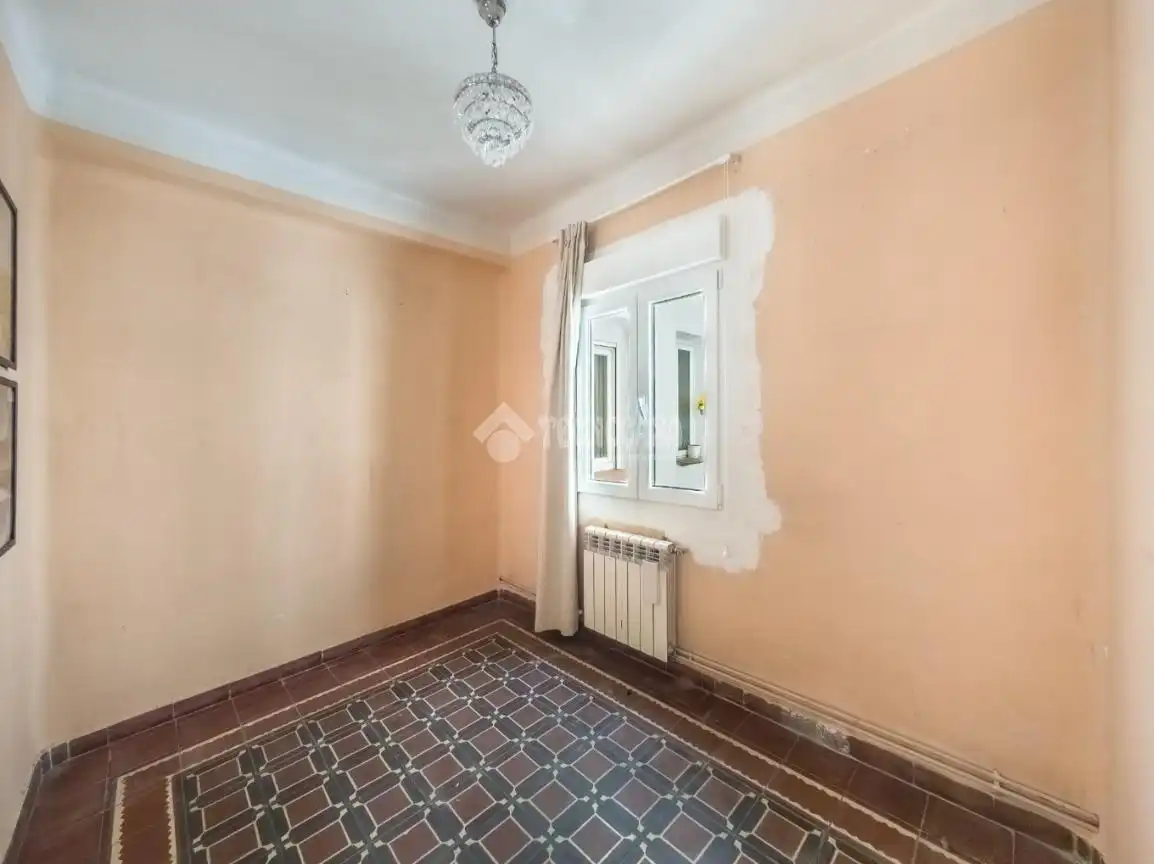 Dormitori de Pis en venda en Madrid amb Calefacció i Parquet