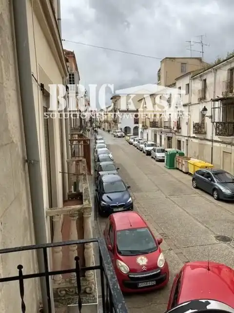 Vista exterior de Casa o xalet en venda en Casar de Cáceres amb Terrassa