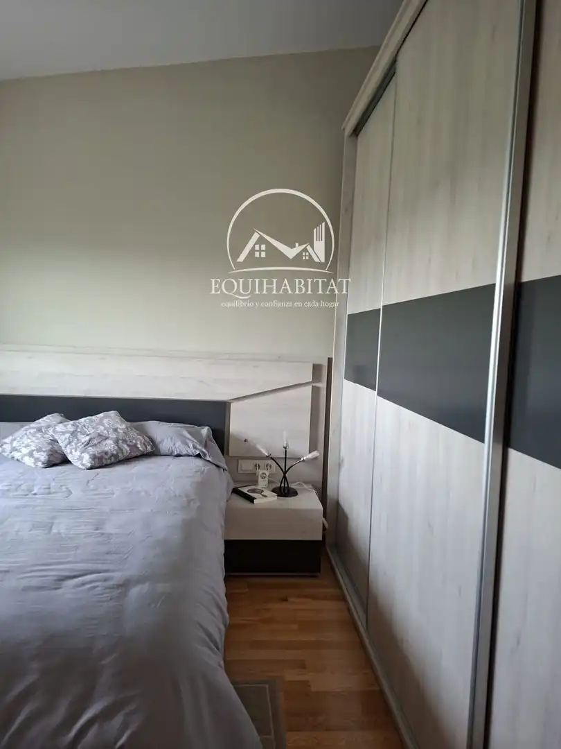 Dormitori de Casa adosada en venda en Alcarràs amb Aire condicionat, Jardí privat i Traster
