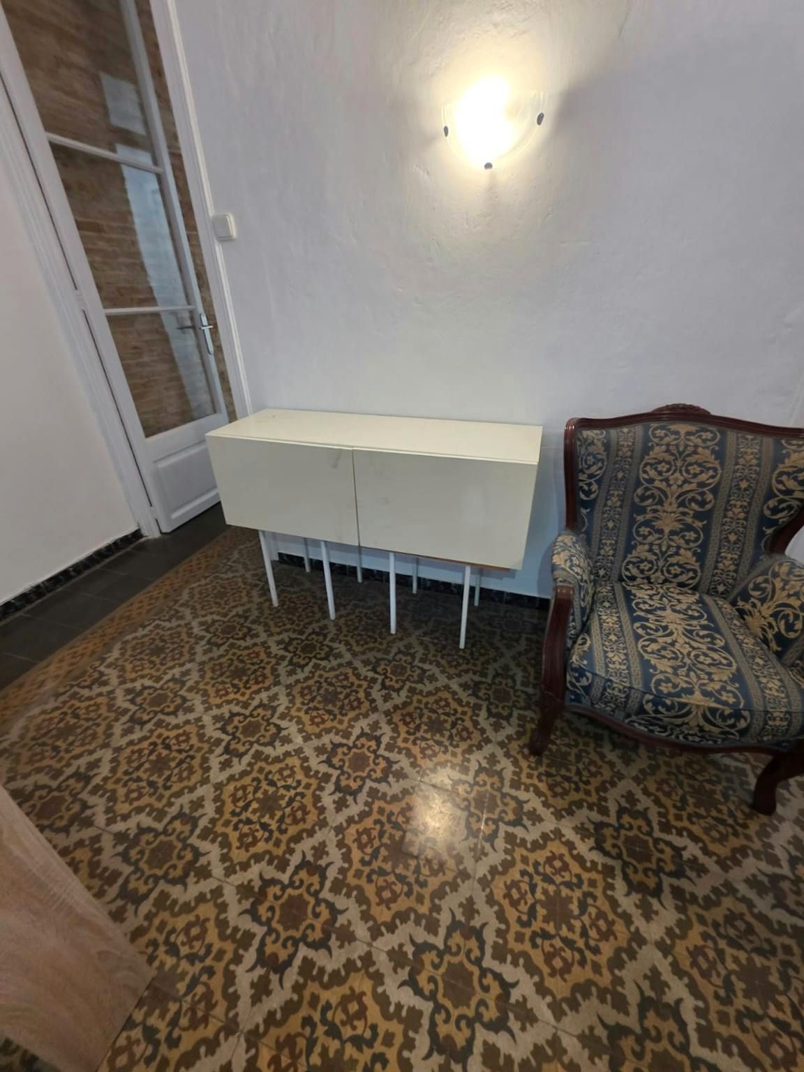 Exterior view of Flat for rent in  Barcelona Capital  with Heating, TV and Pets allowed