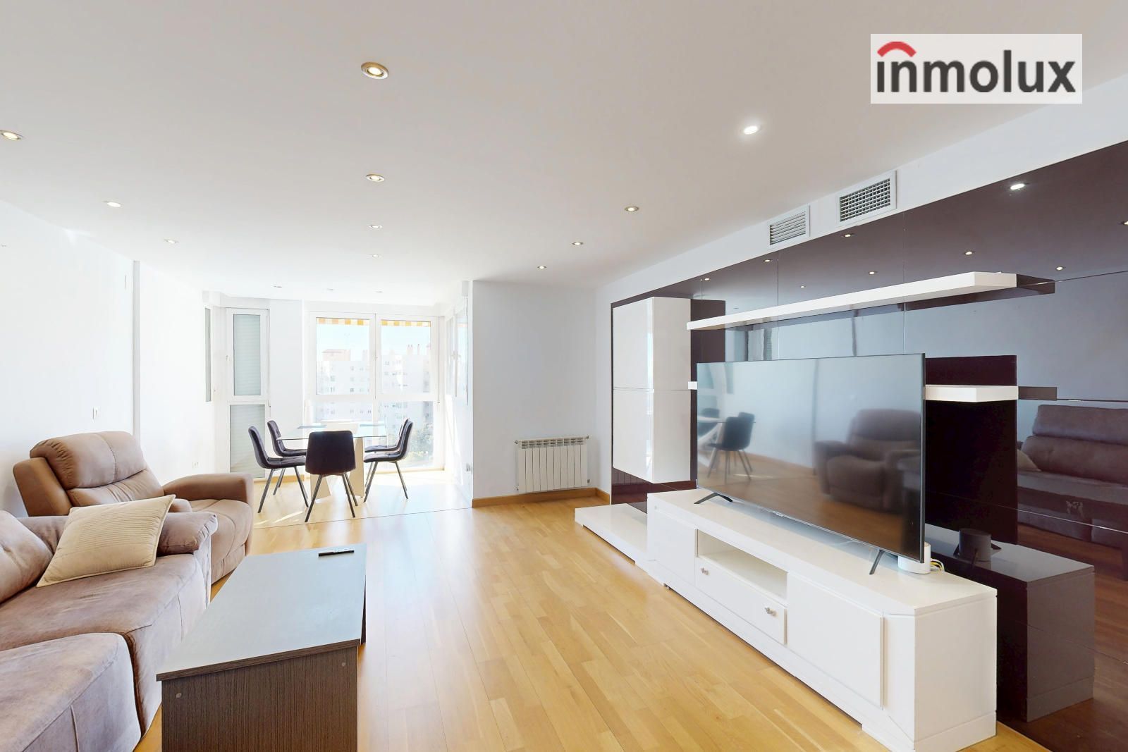 Living room of Flat for sale in Alicante / Alacant  with Air Conditioner, Heating and Alarm