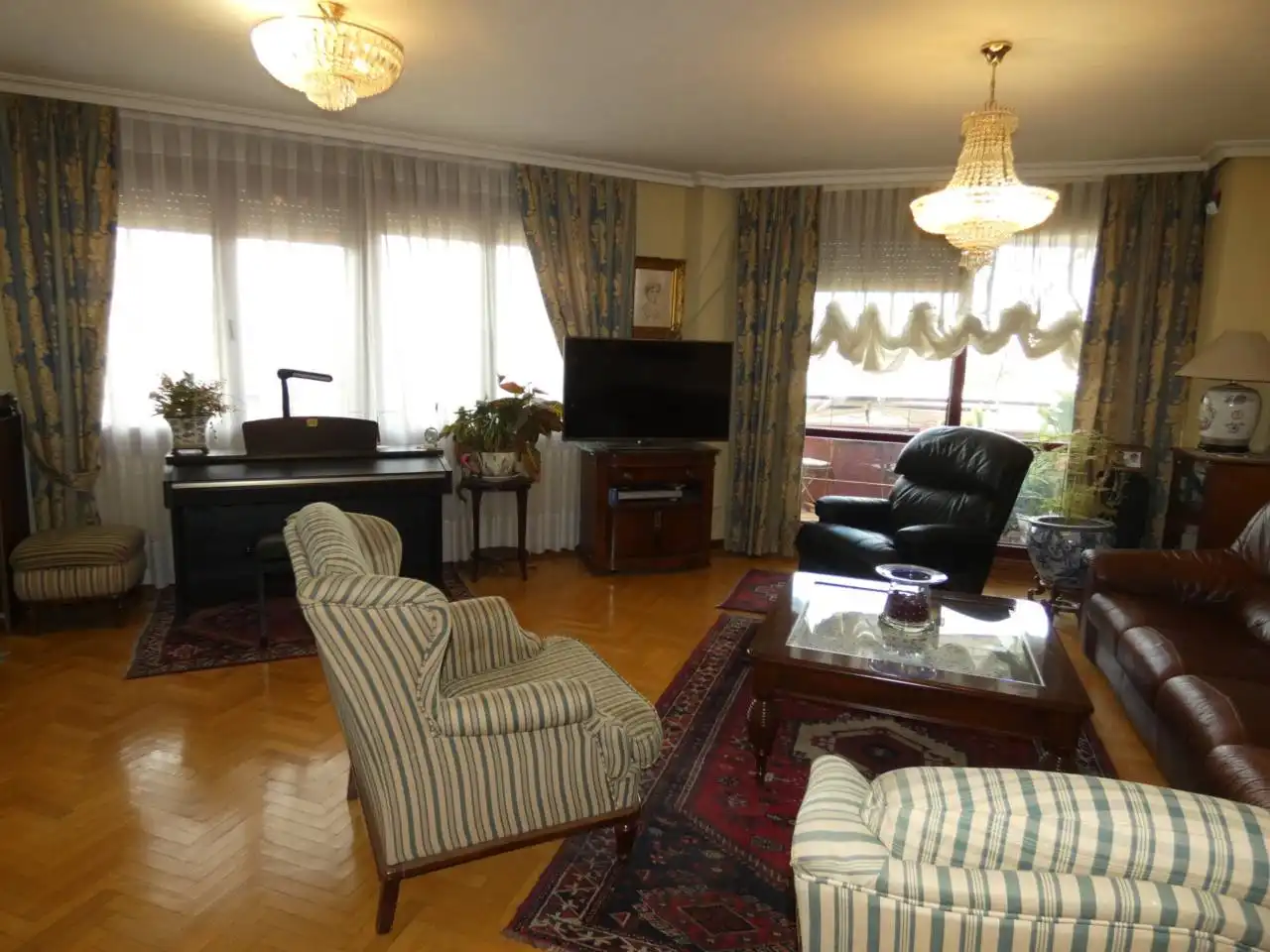 Sala de estar de Dúplex en venta en Toledo con Aire acondicionado, Calefacción y Terraza