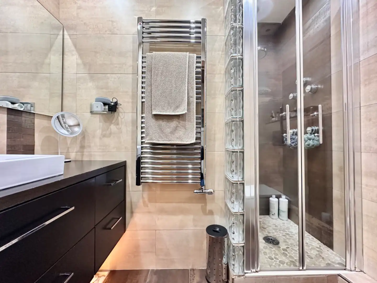 Baño de Piso en venta en Badalona con Aire acondicionado, Calefacción y Parquet