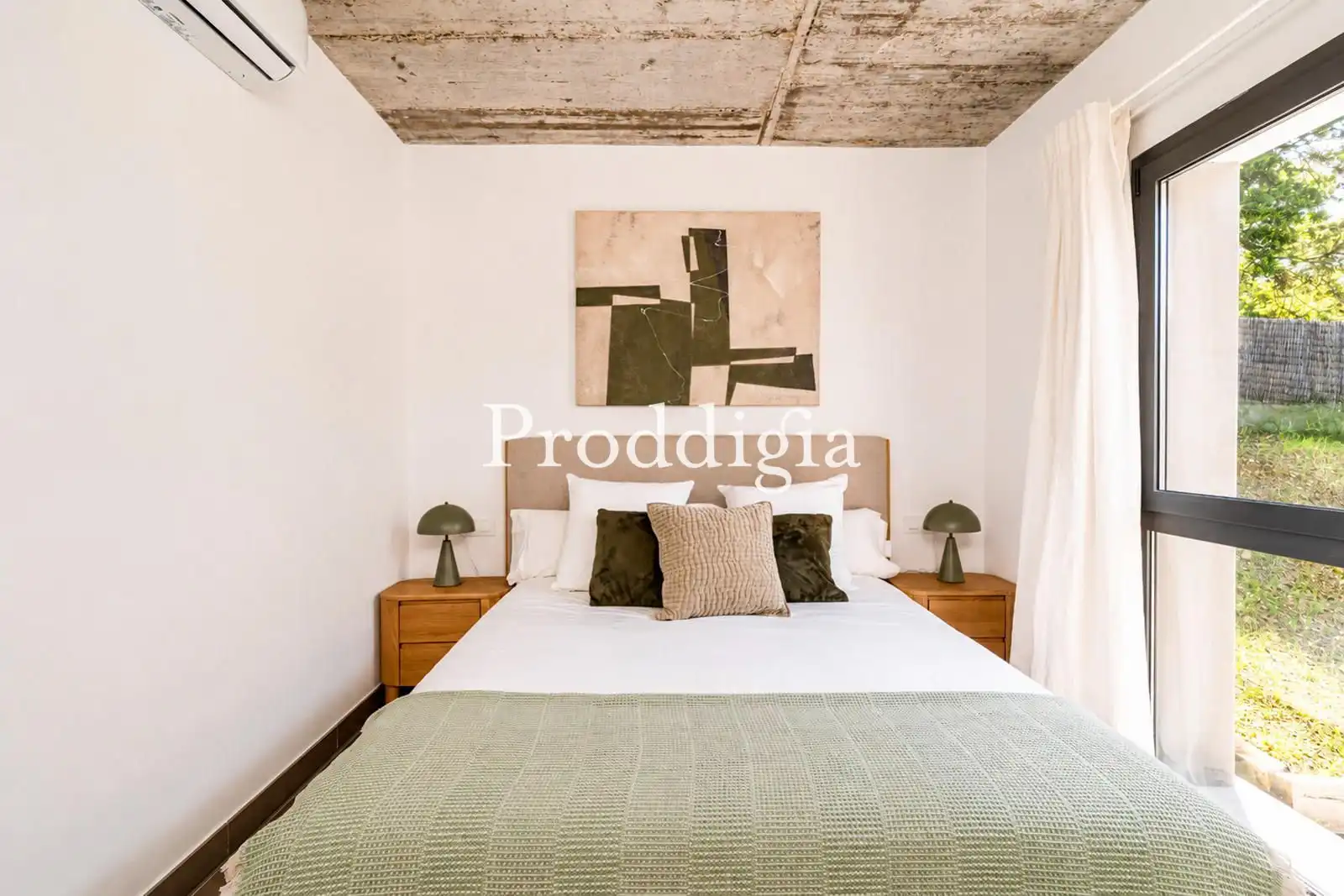 Habitación de Casa o chalet de alquiler en Barcelona con Aire acondicionado, Calefacción y Amueblado
