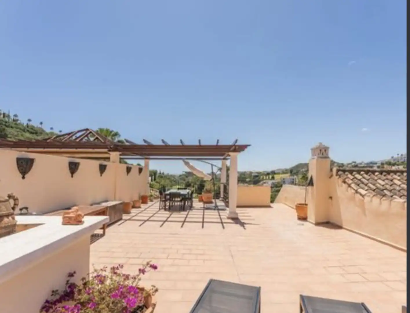 Terrasse von Maisonette zur Miete in Benahavís mit Klimaanlage, Heizung und Terrasse