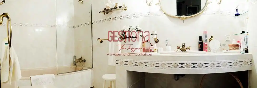 Baño de Casa o chalet en venta en Solórzano con Jardín privado, Amueblado y Alarma