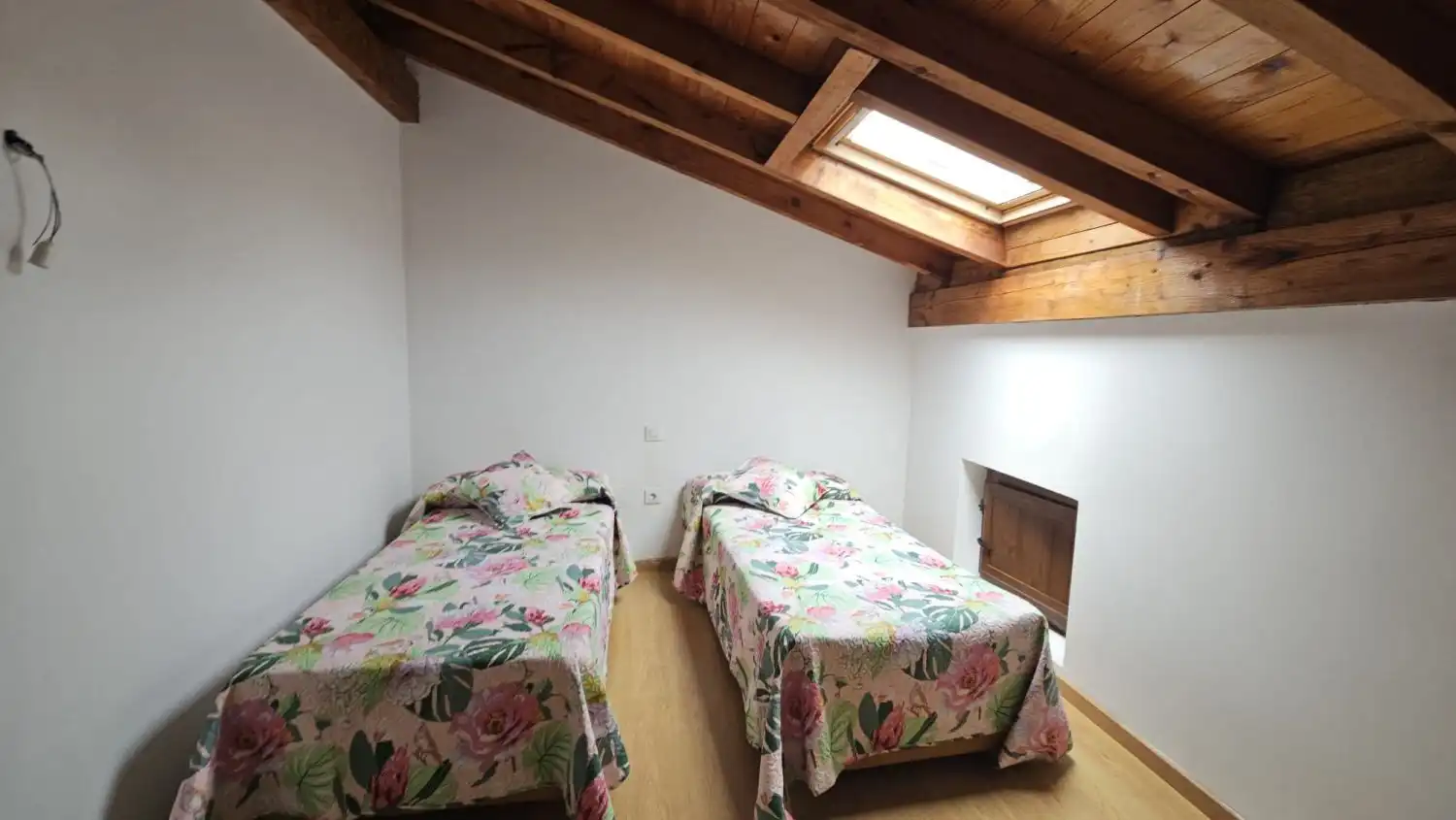 Bedroom of Houses for sale in Mazcuerras  with Balcony