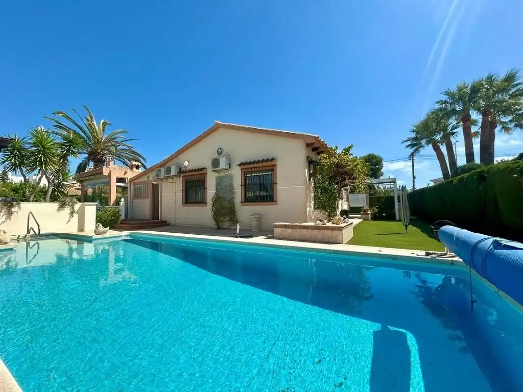 Villa mit Pool zum Verkauf in Calle CALETA-CABO ROIG, imagen 3