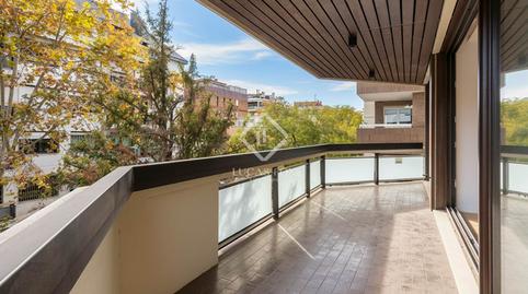 Foto 2 de Piso en venta en Les Tres Torres,  Barcelona Capital