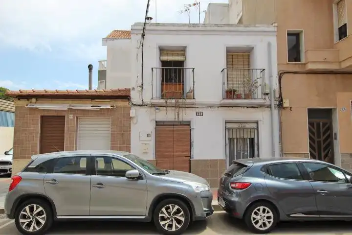 Vista exterior de Finca rústica en venta en Guardamar del Segura con Terraza y Balcón