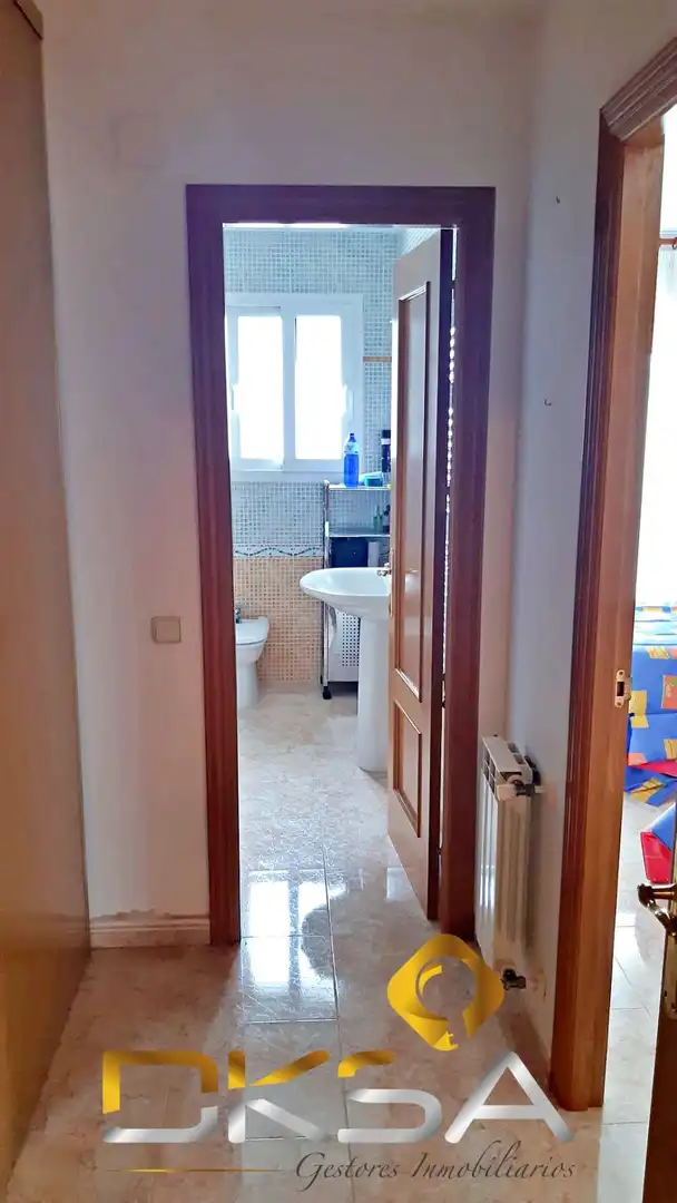 Badezimmer von Einfamilien-Reihenhaus zum Verkauf in Alcalà de Xivert mit Möbliert und Balkon