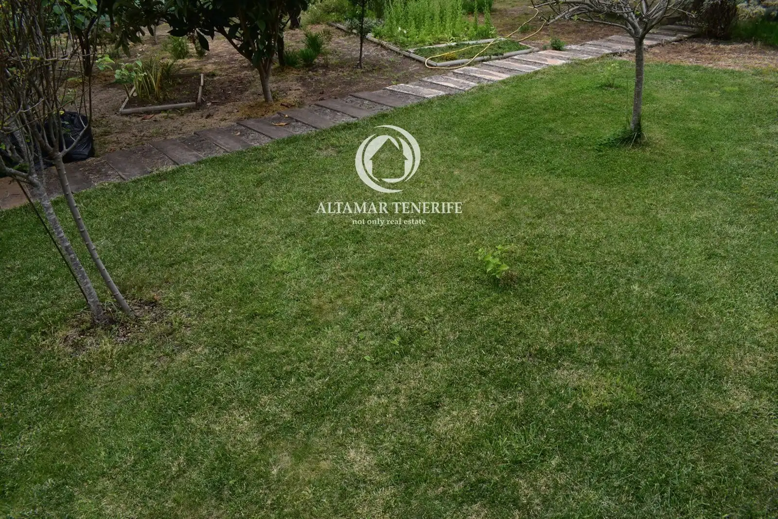 Jardí de Casa o xalet en venda en Icod de los Vinos amb Terrassa, Traster i Moblat