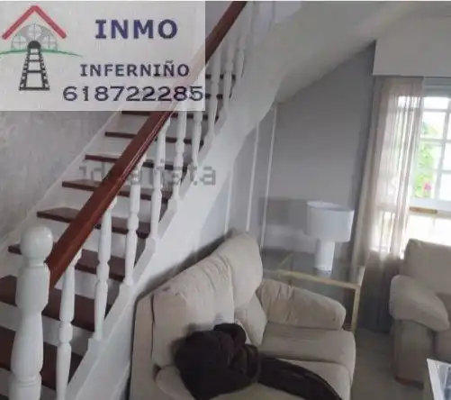 Casa o chalet de alquiler en Cabanas con Terraza