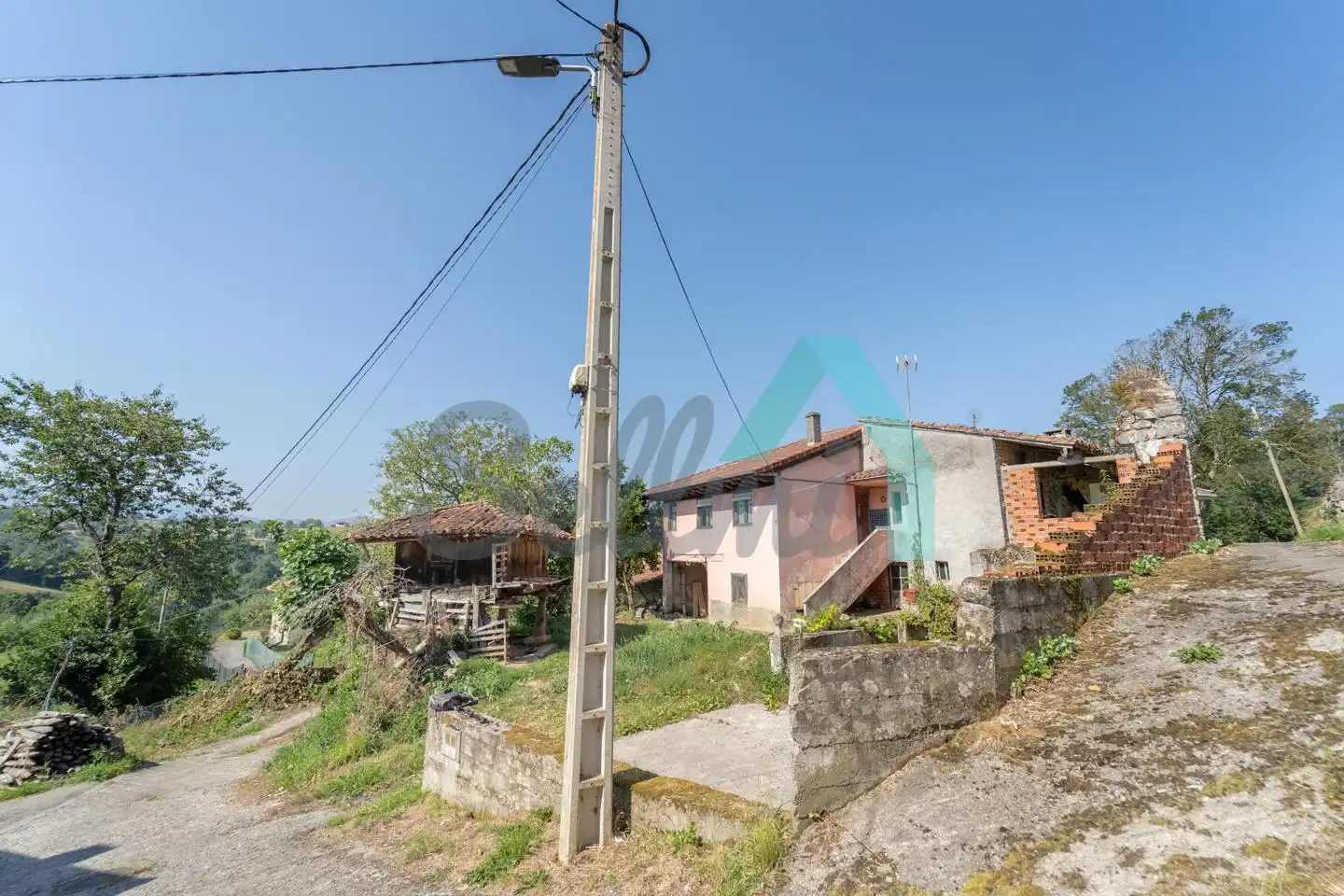 Houses for sale in Parres  with Heating, Private garden and Storage room