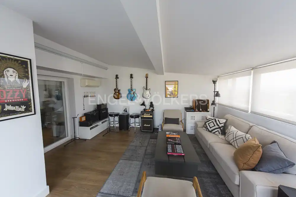 Living room of Attic for sale in Madrid  with Air Conditioner, Heating and Terrace