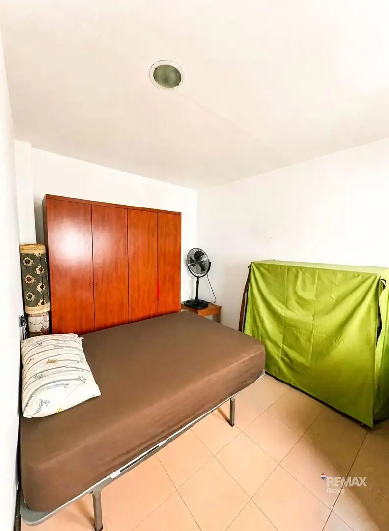 Dormitori de Apartament en venda en Girona amb Aire condicionat, Calefacció i Terrassa