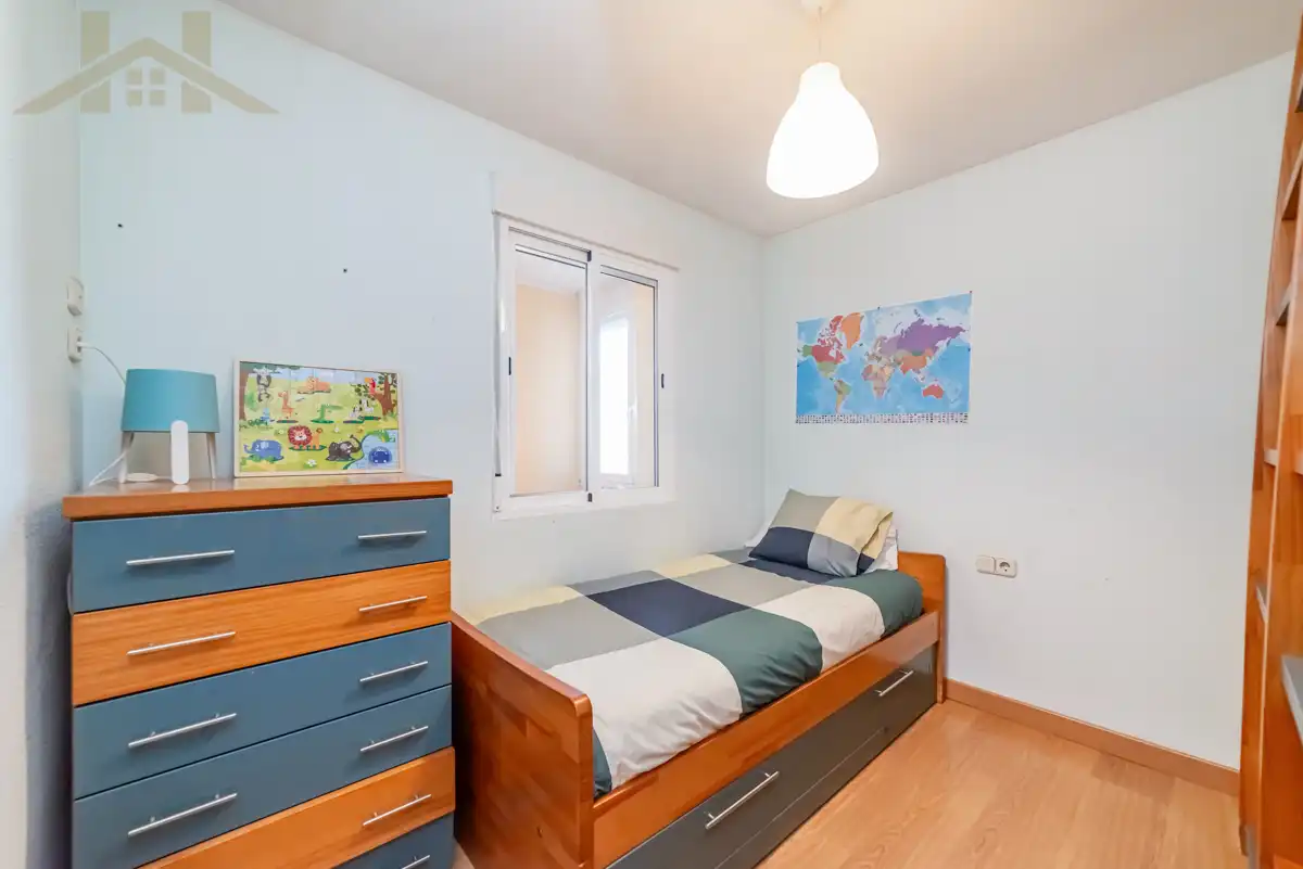 Habitación de Piso en venta en Leganés con Calefacción