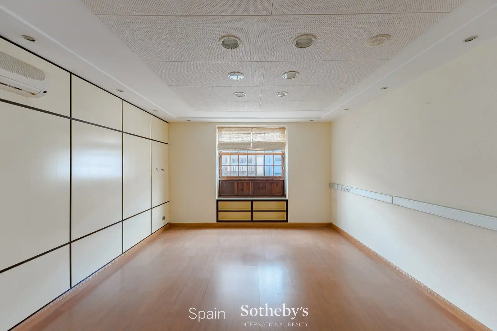 Office for sale in San Cristóbal de la Laguna  with Terrace and Storage room