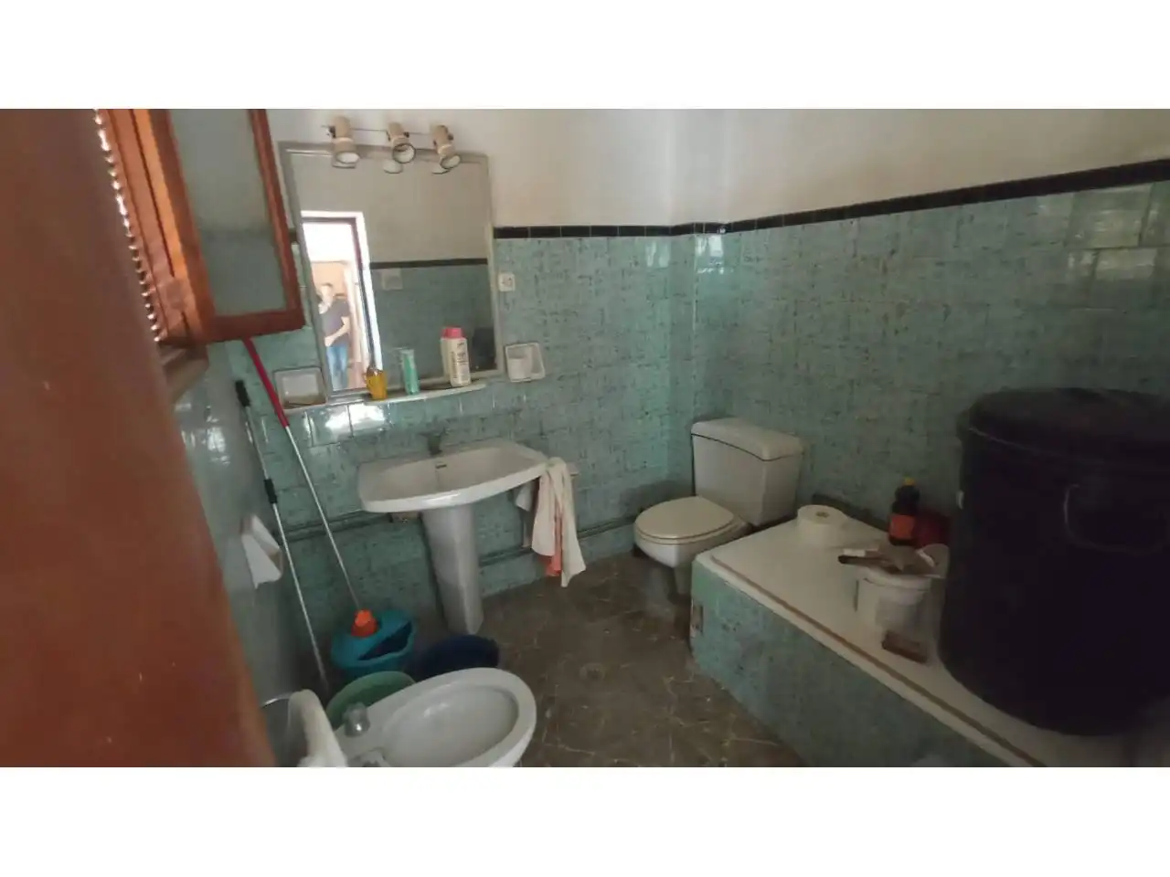 Houses for sale in Calle CAMPOAMOR, Centro