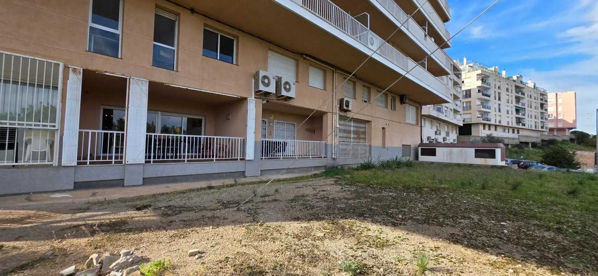 Vista exterior de Dúplex en venda en L'Ametlla de Mar  amb Jardí privat i Terrassa