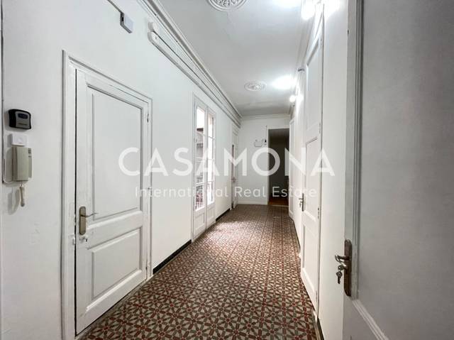 Apartamento en Alquiler en Barri Gòtic