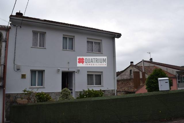 Casa-chalet en Venta en Rúa De Serafín Zas en Campus Sur - Santa Marta