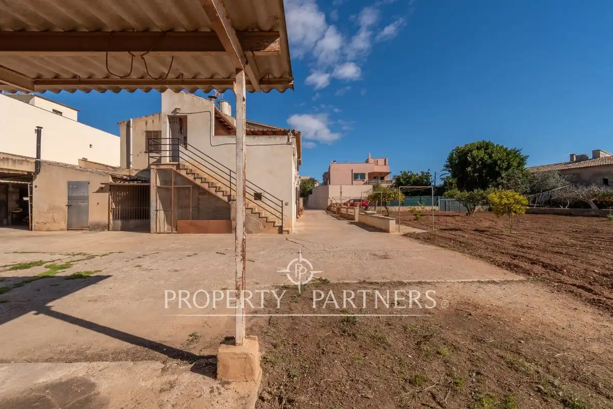 Vista exterior de Casa o xalet en venda en  Palma de Mallorca amb Aire condicionat, Calefacció i Jardí privat