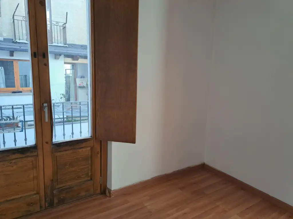 Schlafzimmer von Wohnungen zum Verkauf in Puigcerdà mit Heizung, Parkett und Abstellraum