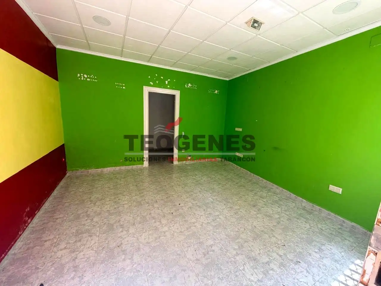 Local comercial en venda a Zapatería