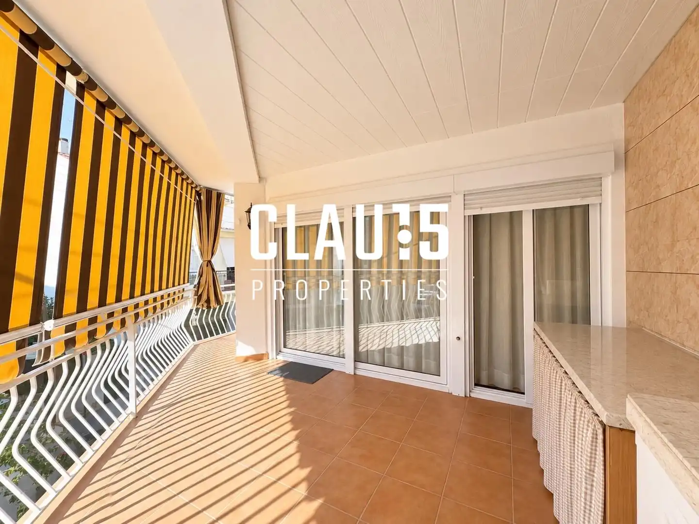 Appartamento con terrazza in vendita a Canet de Mar, imagen 2