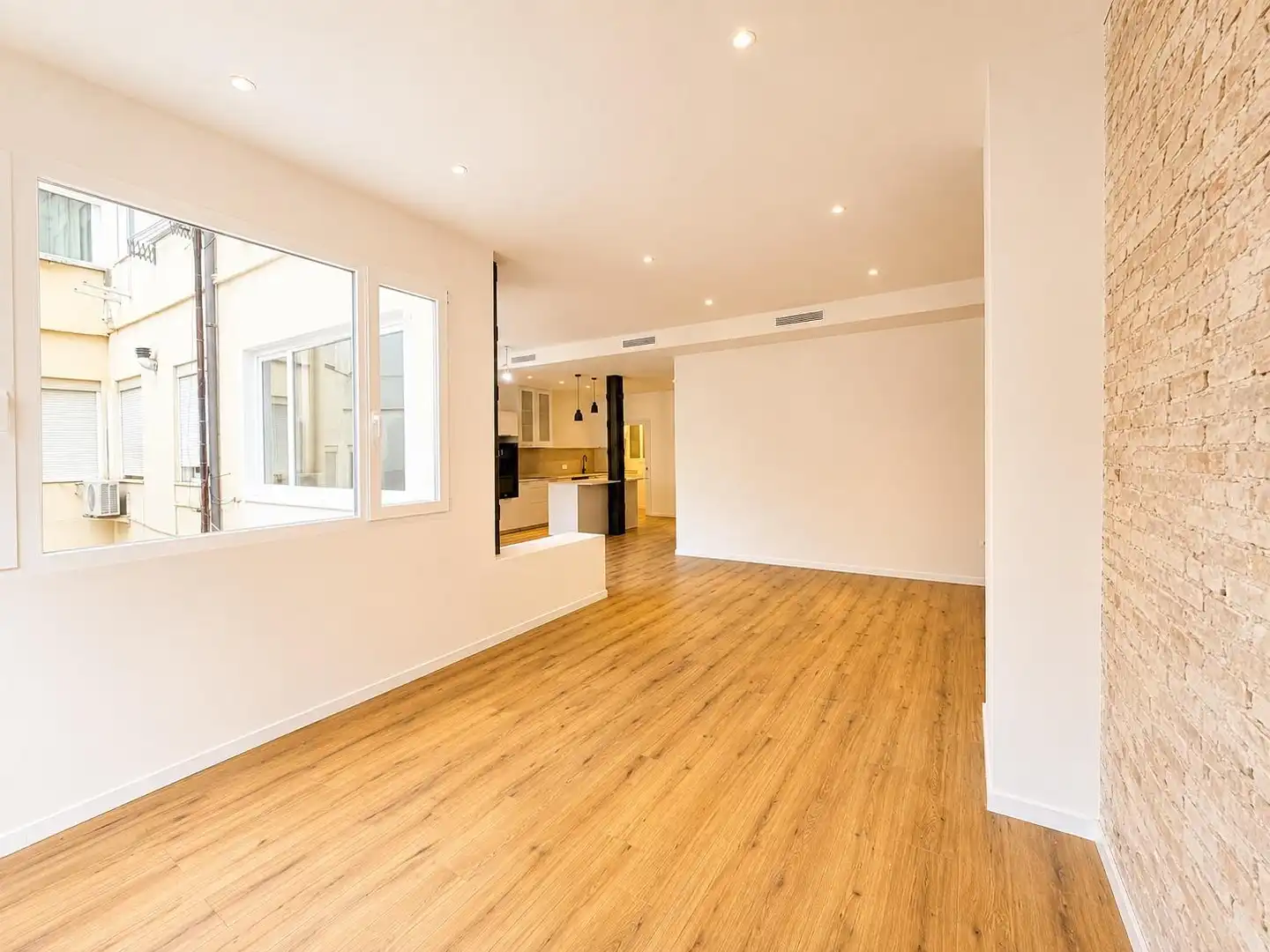 Flat for rent in Valencia  with Air Conditioner, Heating and Parquet flooring