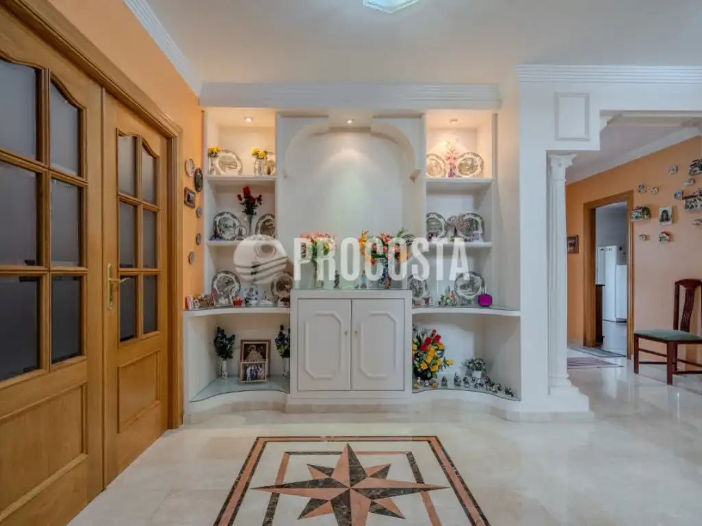 Casa o xalet en venda en Fuente Vaqueros amb Aire condicionat, Jardí privat i Terrassa
