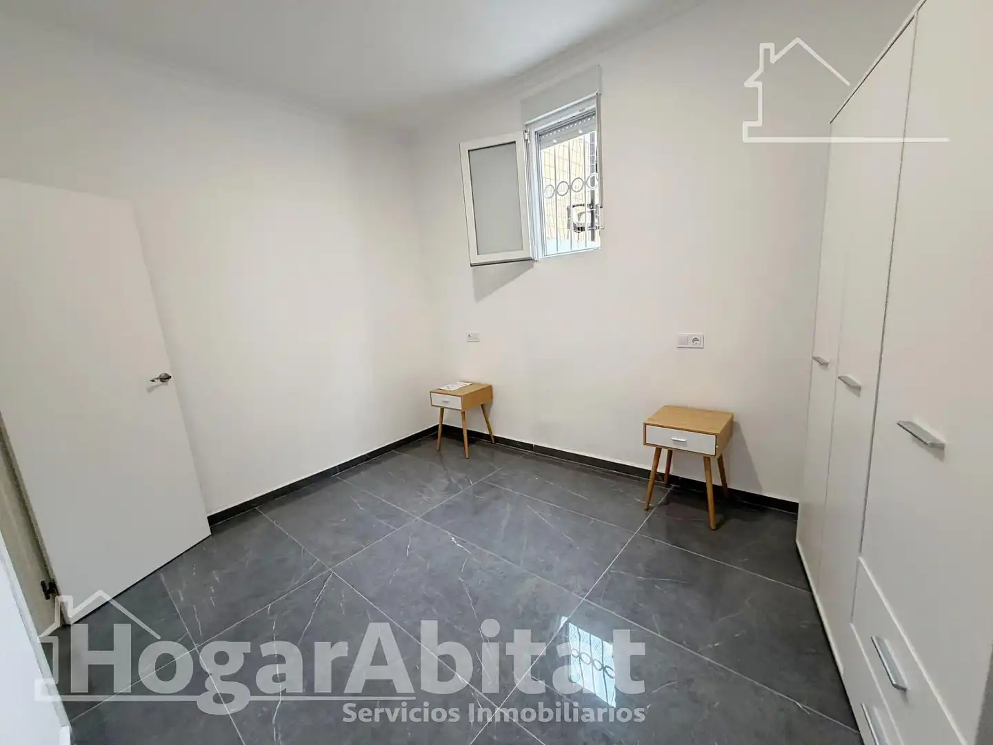 Gewerbefläche zum Verkauf in Calle Almendro, imagen 10
